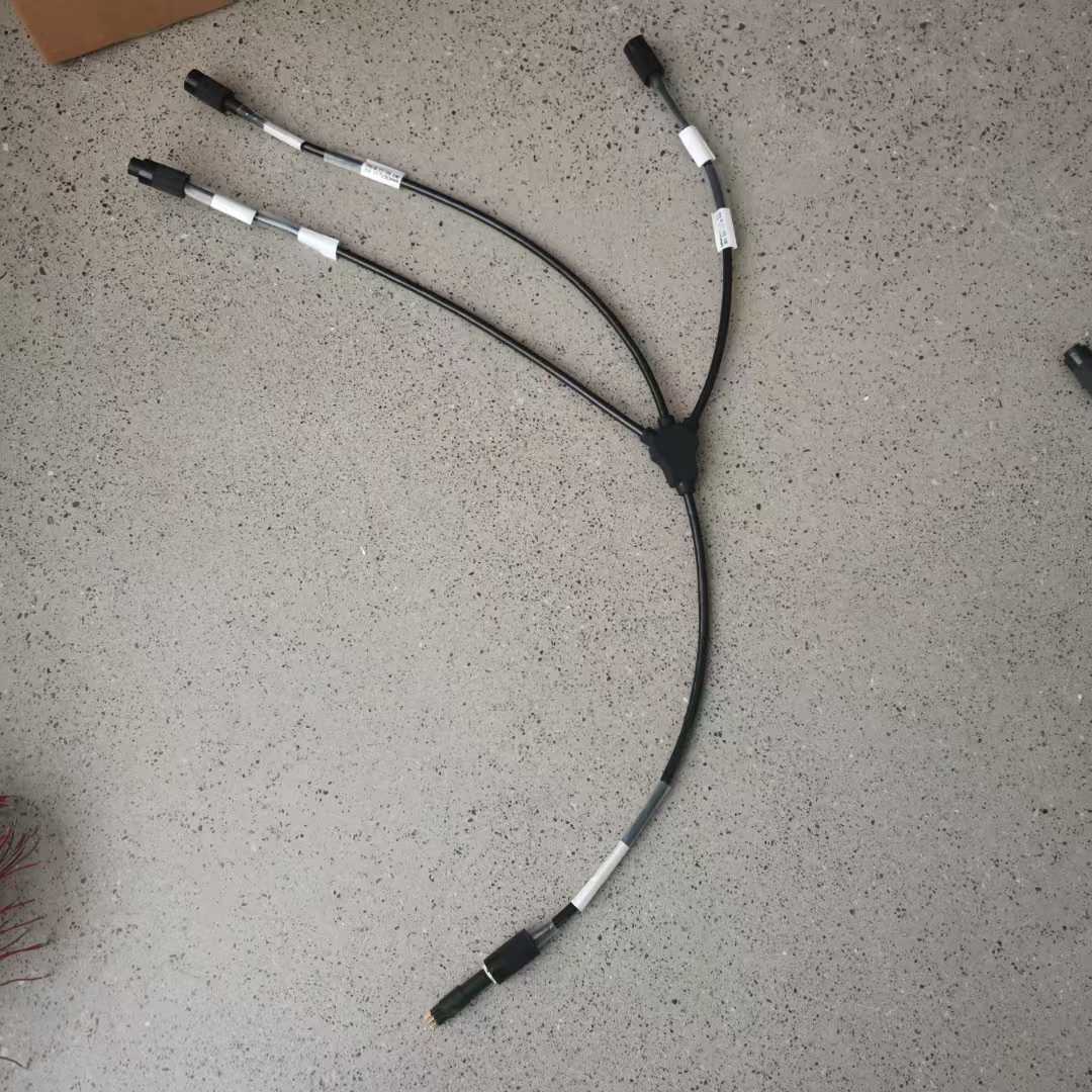 HYSF BRANCH-1TO3 Custom 1-to-3 Split Watertight Cable Assembly (PU Y-Split)