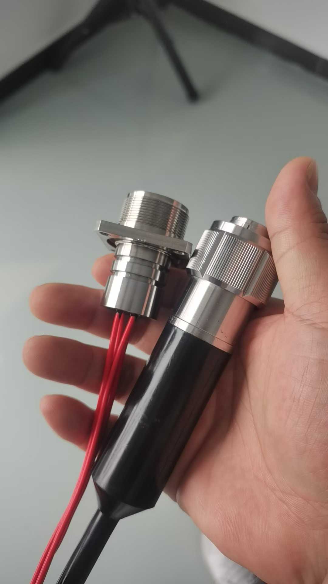 HYSF MCBH/IL4M/F Metal-Housed High-Pressure Underwater Connector with Overmolded Cable